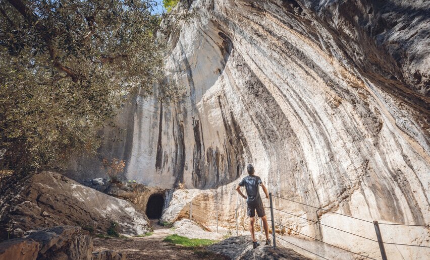 Immagine per percorso 18. Dalle Marmitte al Perlone tra natura e geologia