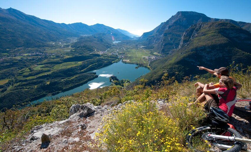 Immagine per percorso Monte Gazza: vista su 4 laghi