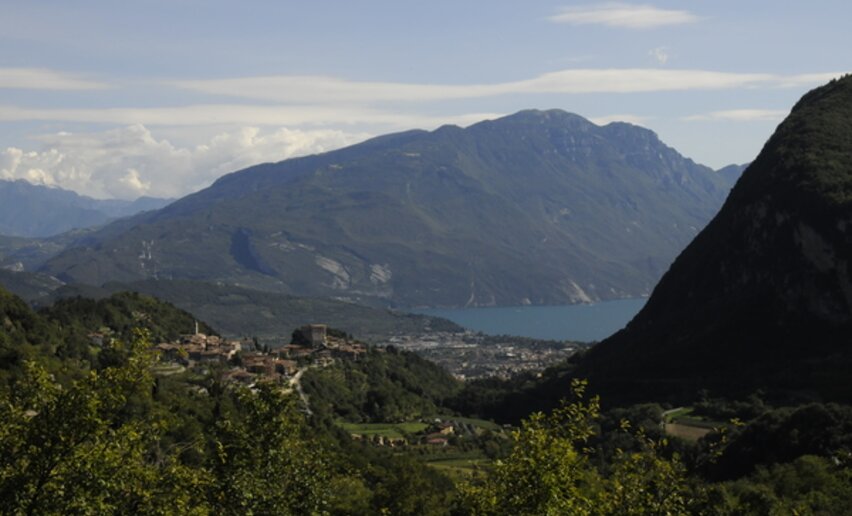 Immagine per percorso Tenno - Comano - Lago di Molveno - Paganella
