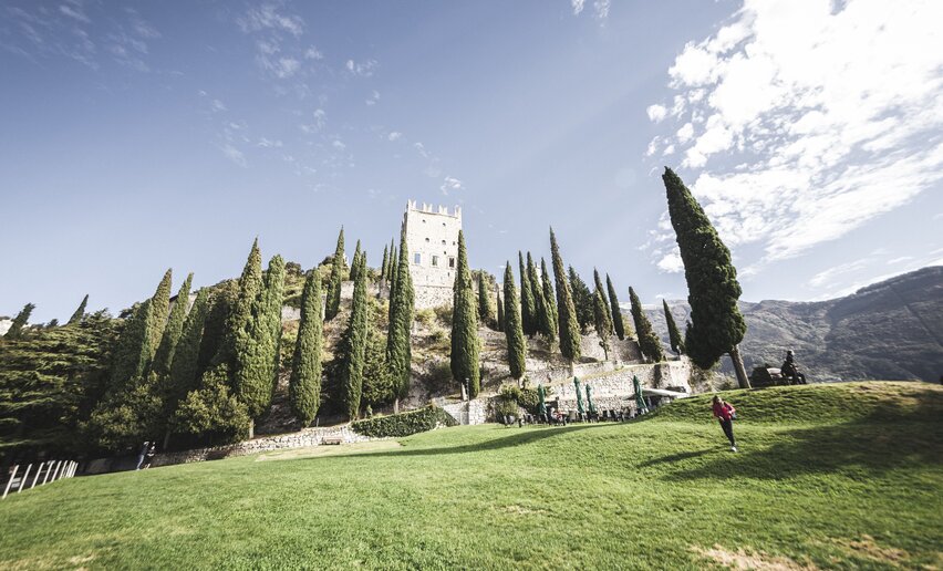 Immagine per percorso Salita al Castello di Arco
