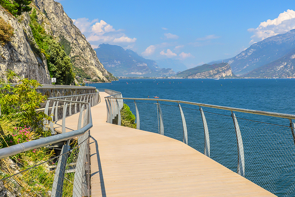 Ciclo-pedonale Limone sul Garda